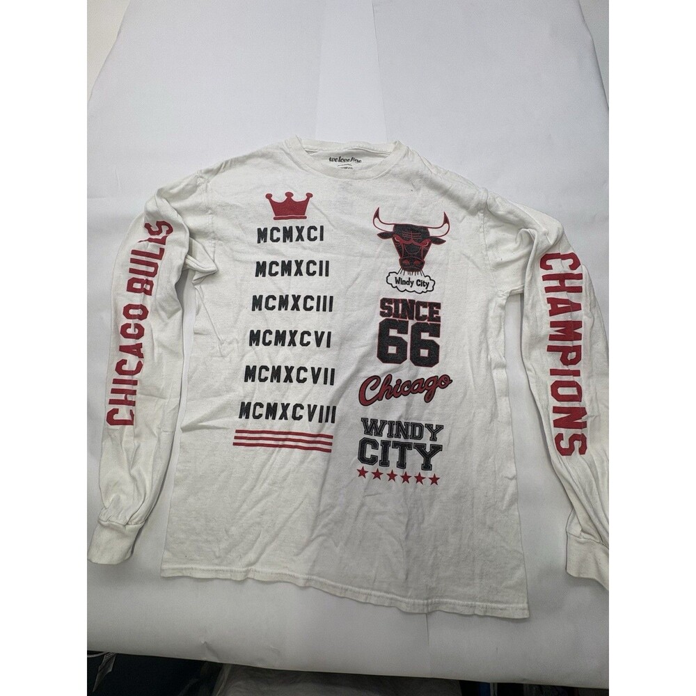 Chicago Bulls We Love Fine Long Sleeve Shirt M Windy City NBA Champions